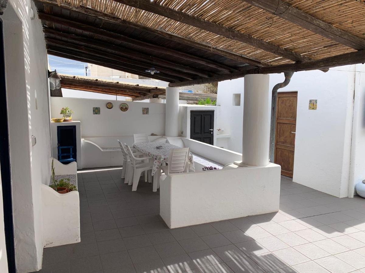 Casa Cristian Stromboli Apartman Kültér fotó